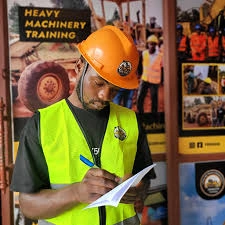 what-qualifications-do-you-need-to-join-a-machinery-course