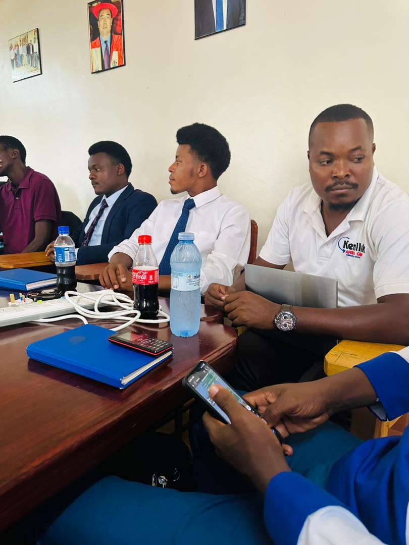 english-language-training-schools-in-uganda