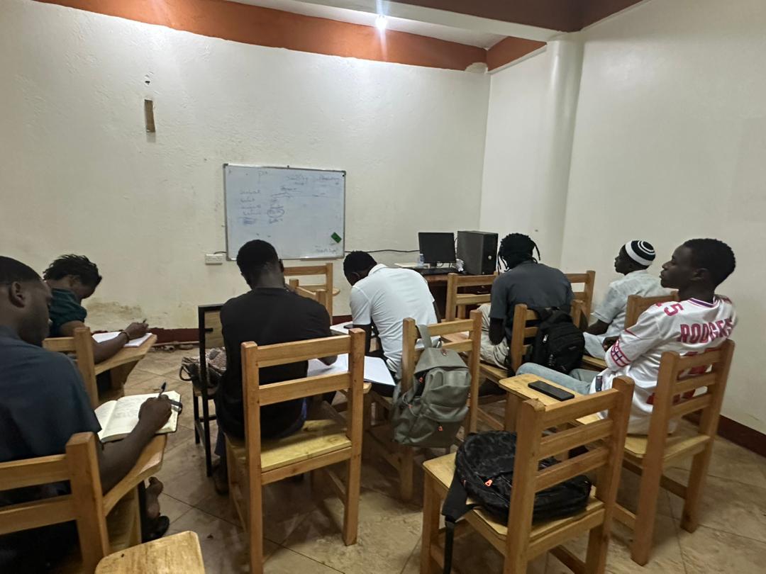 study-english-in-uganda